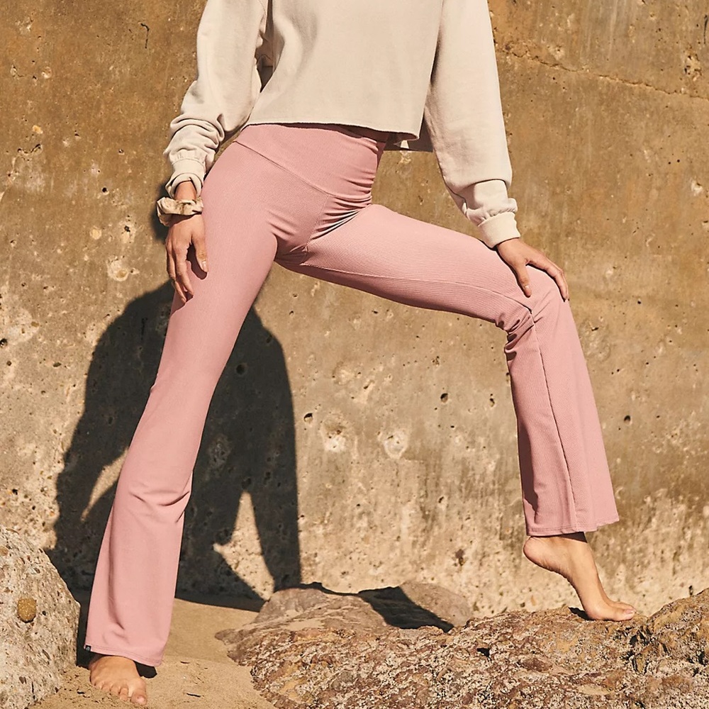 High-Waisted Rib Studio Flare Pants - Picture 2 of 2